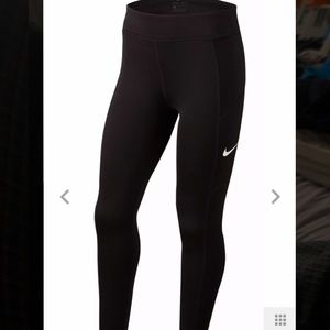 Girl Nike leggings